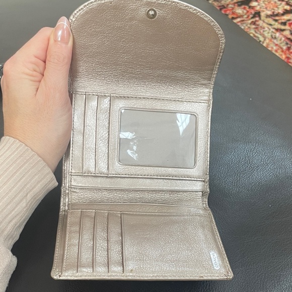 Coach Pink Rose Shoulder Bag with the matching wallet - Picture 3 of 16